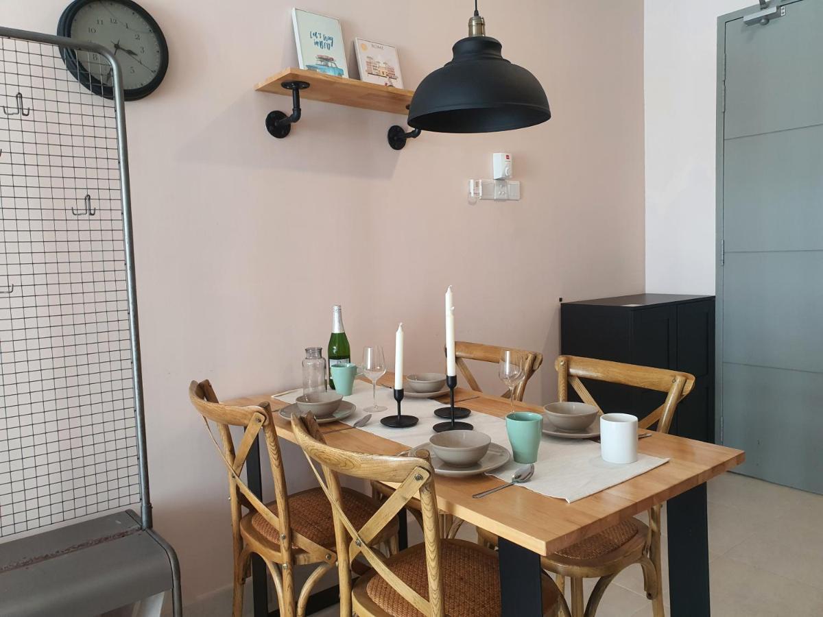 Cozy 2 Bedrooms 4 Pax Menjalara Near Desa Park City Kuala Lumpur Eksteriør billede