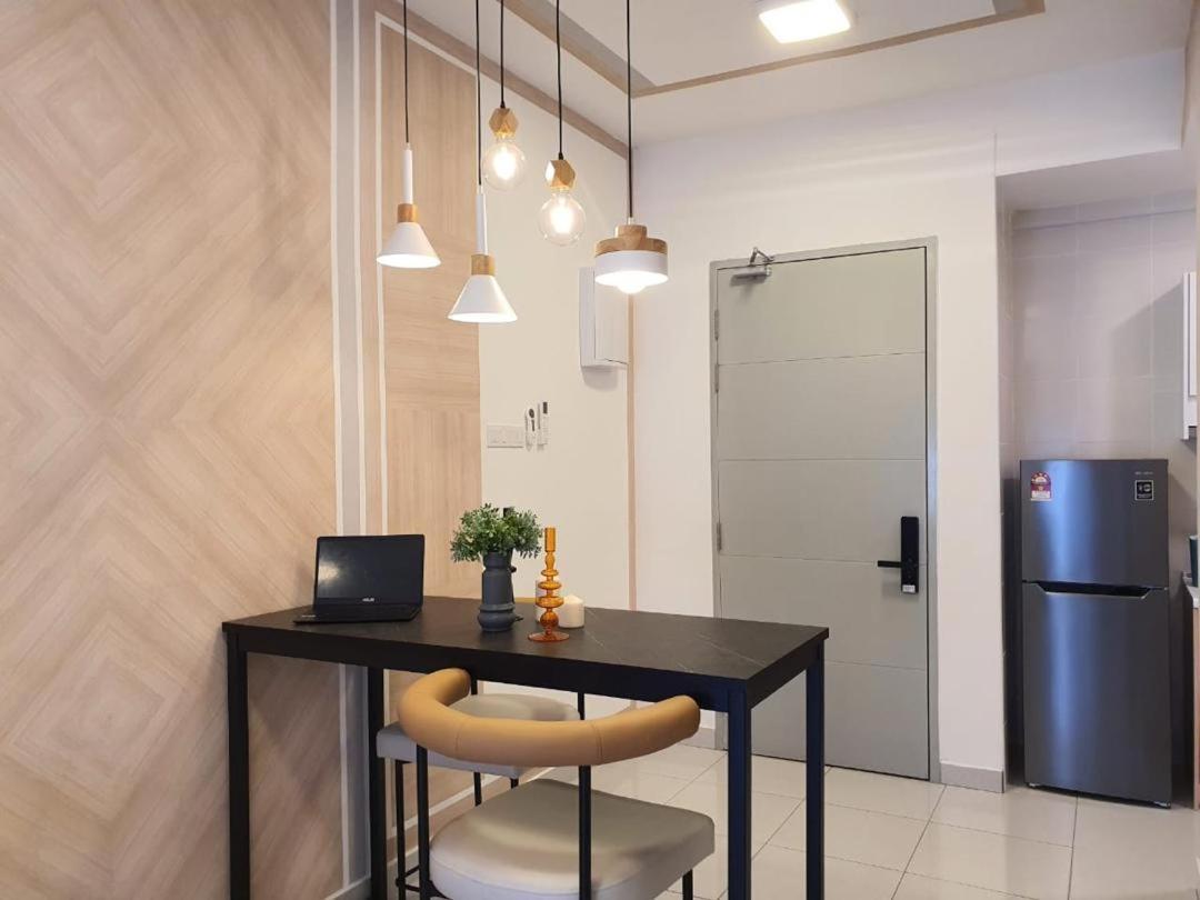 Cozy 2 Bedrooms 4 Pax Menjalara Near Desa Park City Kuala Lumpur Eksteriør billede